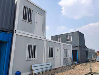 二手集装箱改造房屋 6元一天的薄壁冷弯新选择